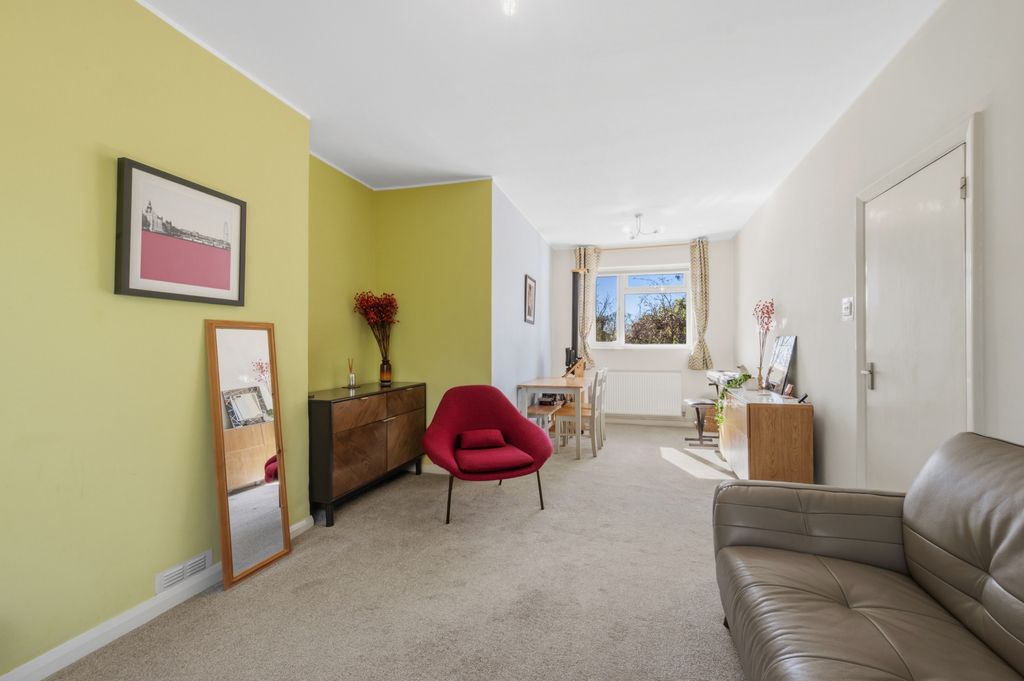 Property photo 2 of 15 Picture No. 08