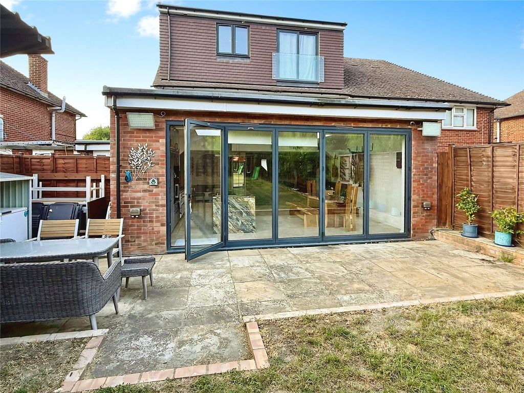 Property photo 1 of 16 Exterior