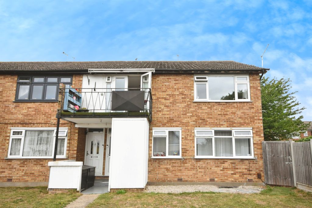 Property photo 1 of 18