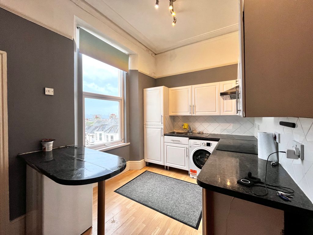 Property photo 2 of 8 Annex