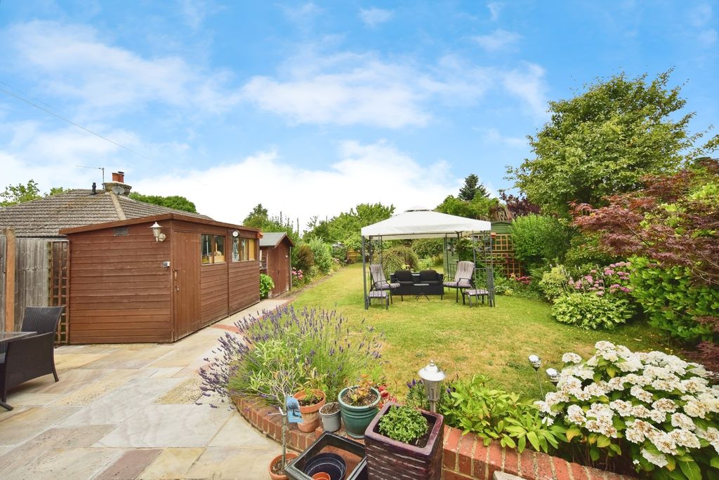 Property photo 2 of 18 Photo
