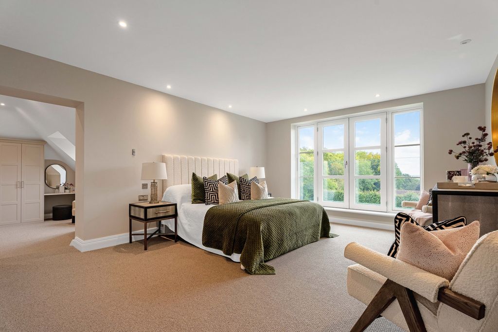 Additional image 3 of 5 bed detached house for saleYarnells Hill West Oxford OX2