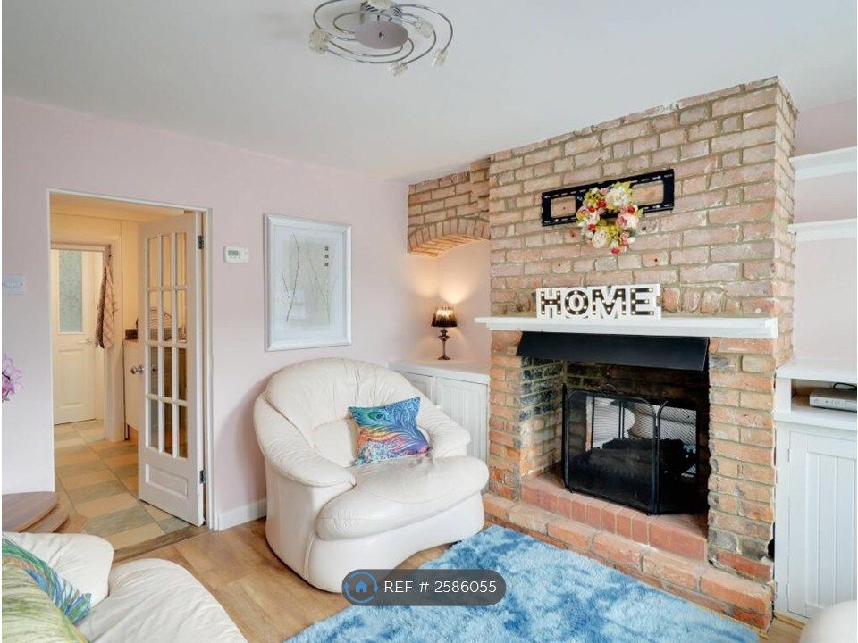 Property photo 3 of 32