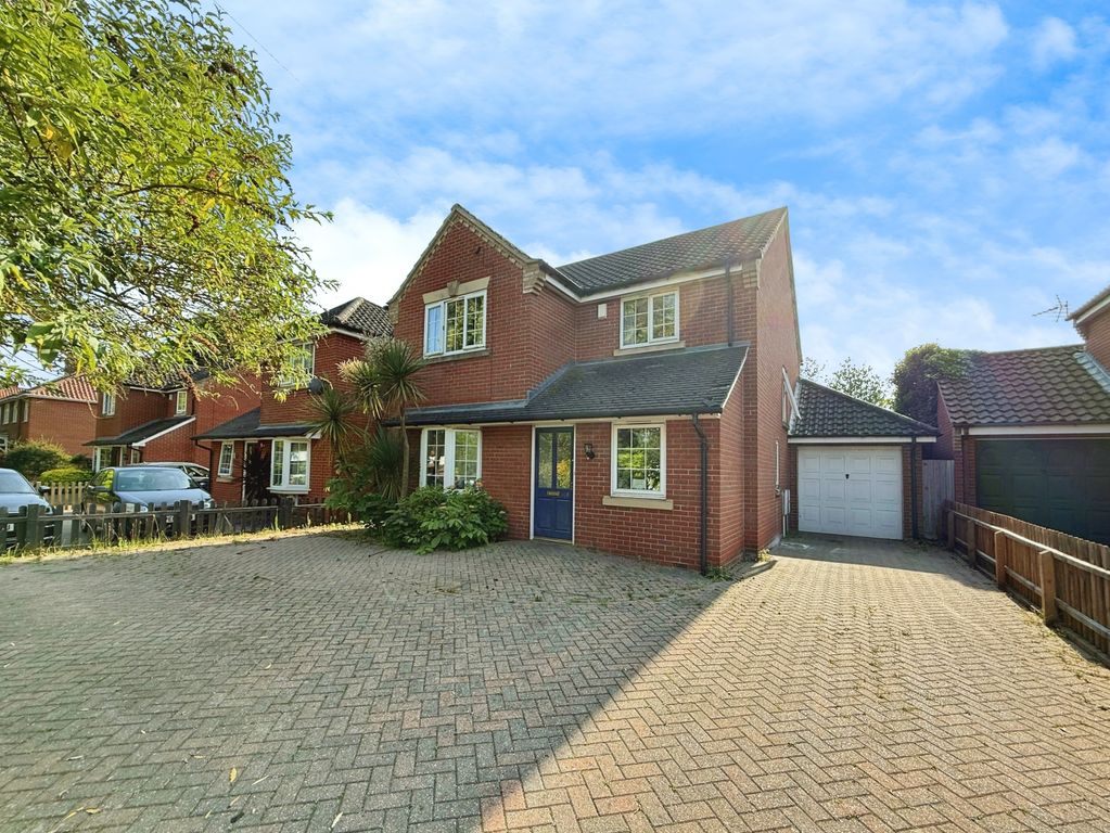 Property photo 1 of 6 External