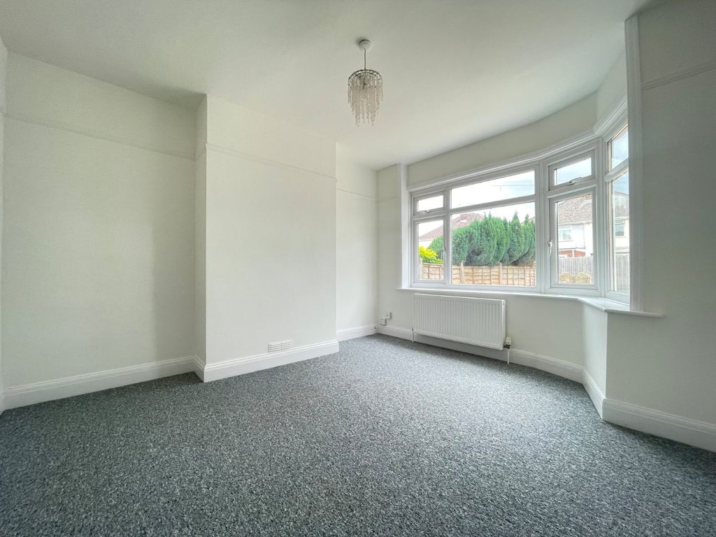 Property photo 3 of 10 Picture No. 01