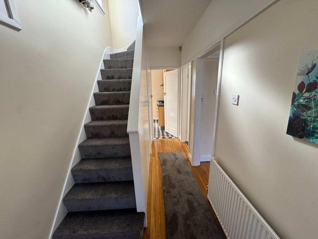 Property photo 3 of 25