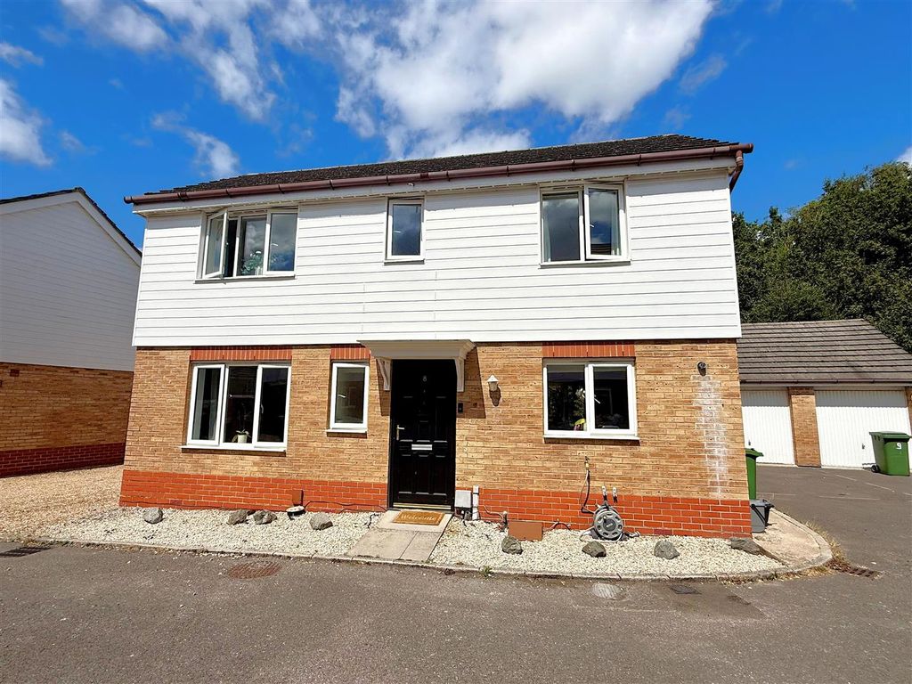 Property photo 1 of 15 Front.Jpg