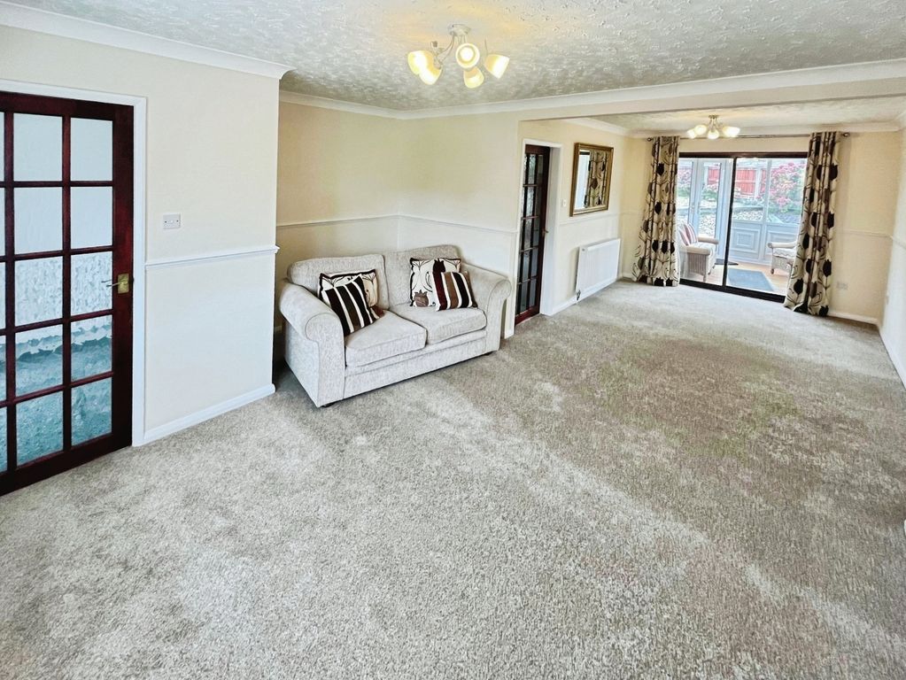 Property photo 3 of 13 Pbox-Img.Jpg