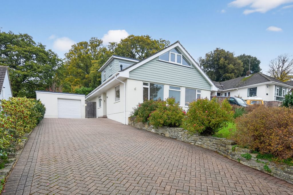 Property photo 1 of 22