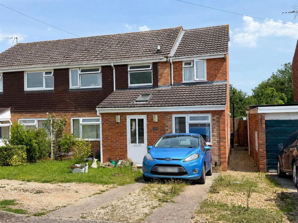 Property photo 1 of 29