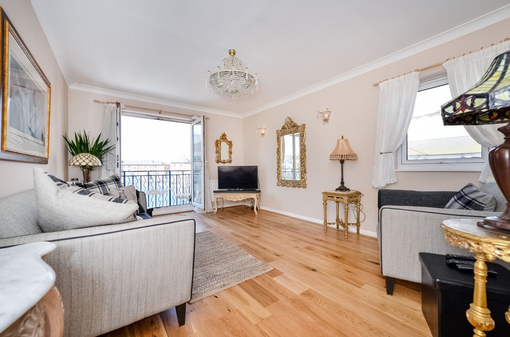 Property photo 1 of 12 96911 (3)
