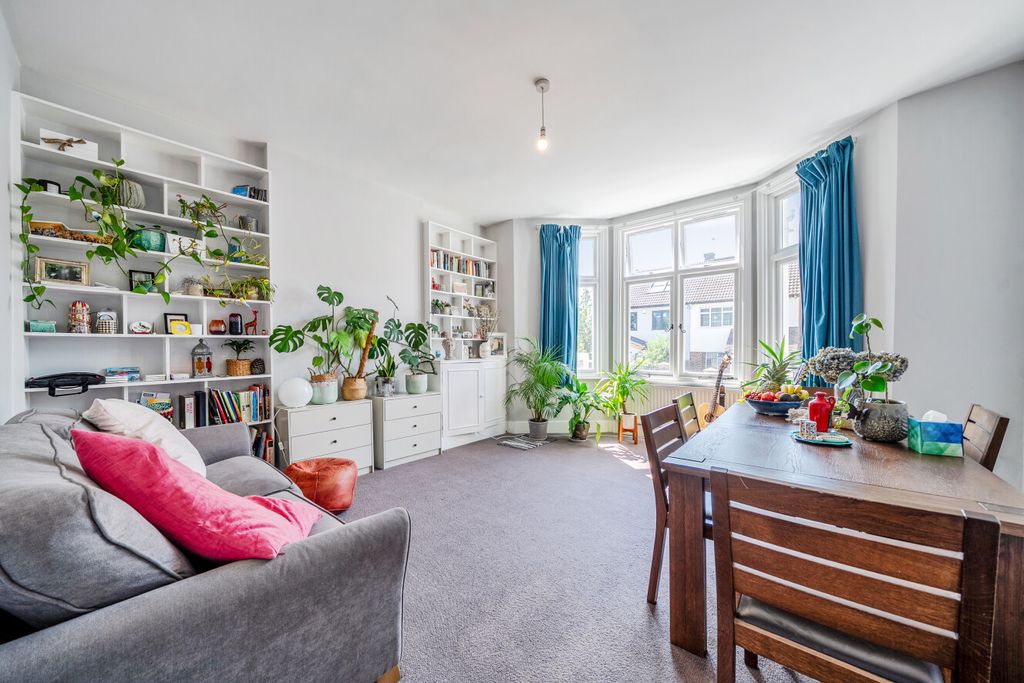 Property photo 1 of 10 1471554-13-6A35Ab...