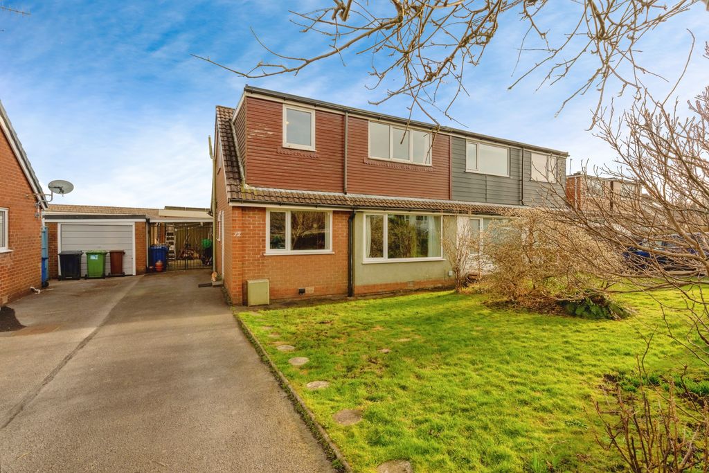 Property photo 1 of 17 Photography