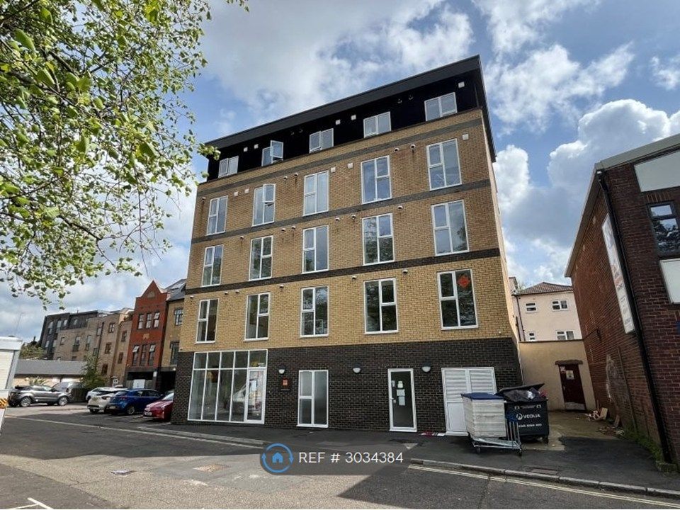 Property photo 1 of 6