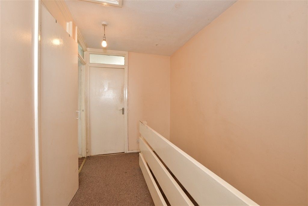 Property photo 3 of 6 Internal Feature