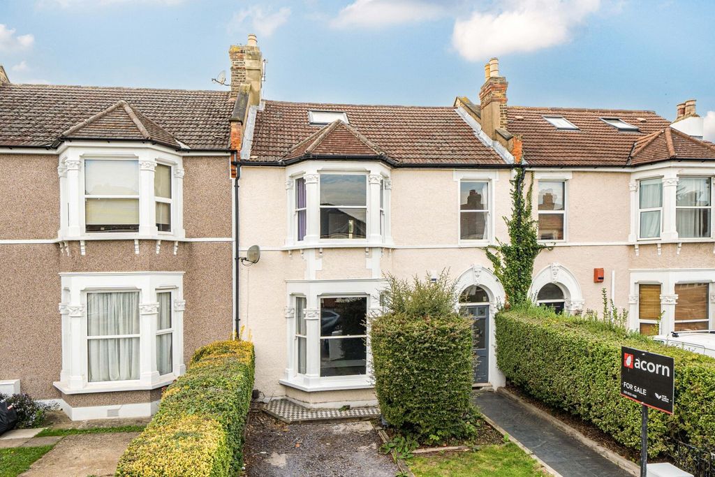 Property photo 1 of 14 External