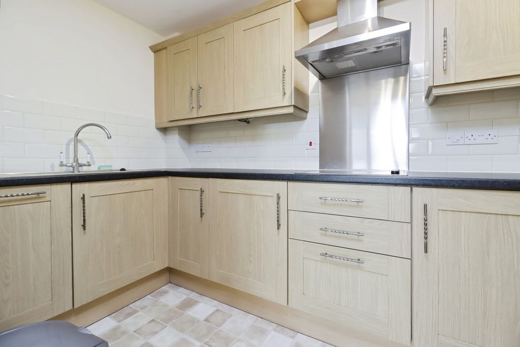 Property photo 1 of 13 Kitchen