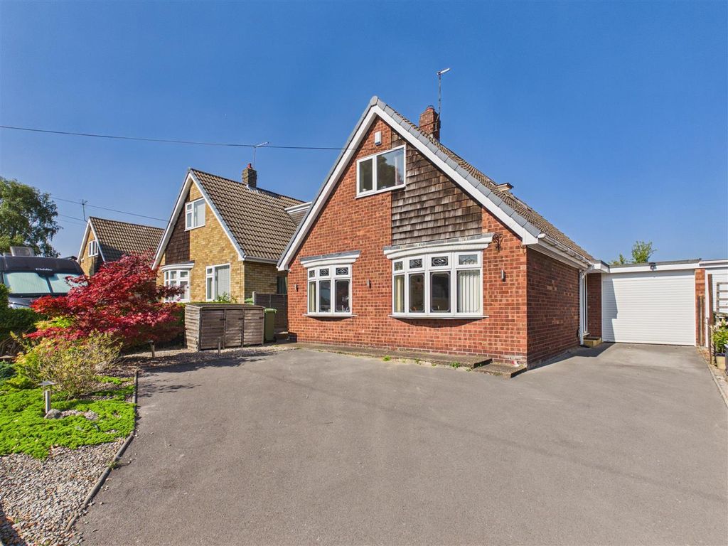 Property photo 1 of 16 Dower Rise - Main Photo