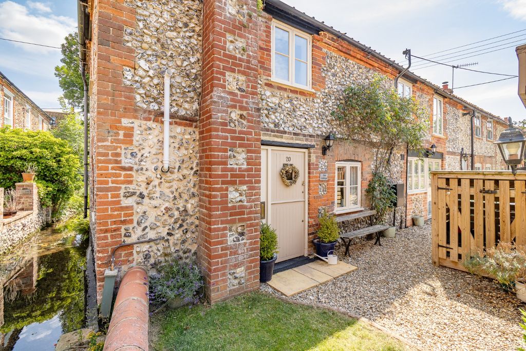 Property photo 2 of 38 5292847