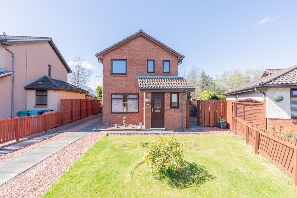 Property photo 1 of 45 3Â Bedroom Detached For Sale