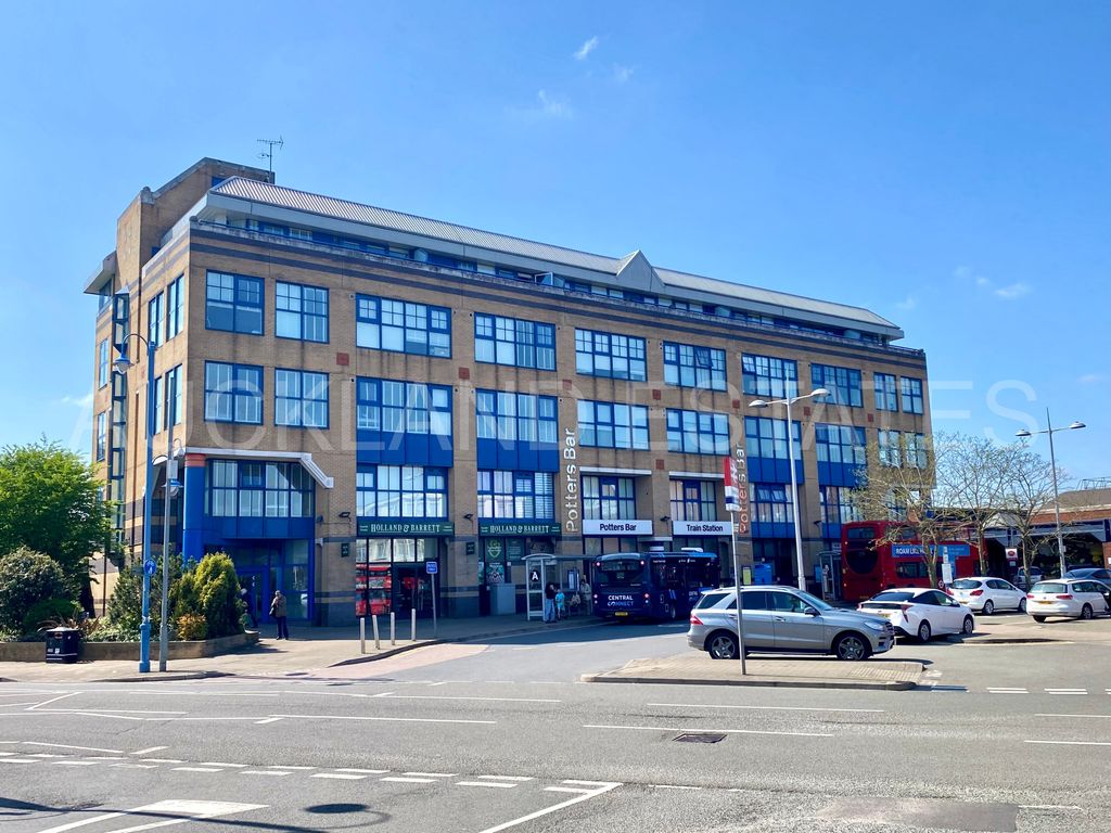 Property photo 1 of 10 Img_0743