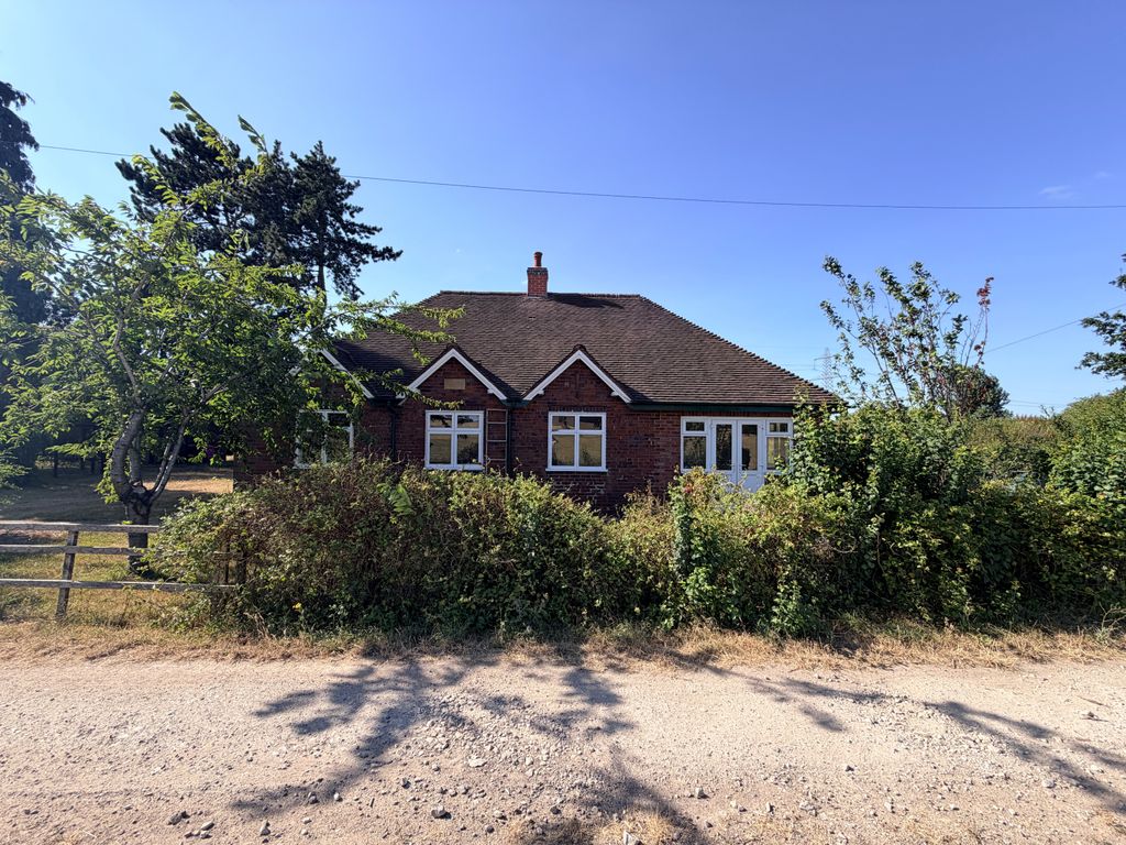 Property photo 2 of 12