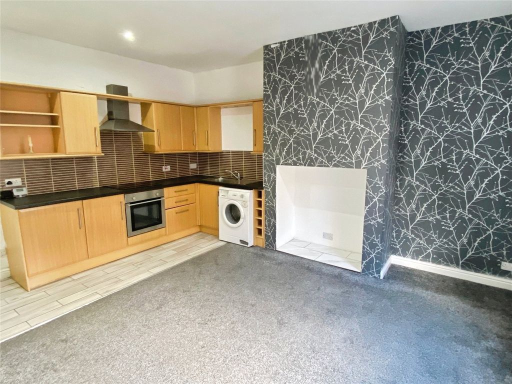 Property photo 2 of 6 Picture No. 06