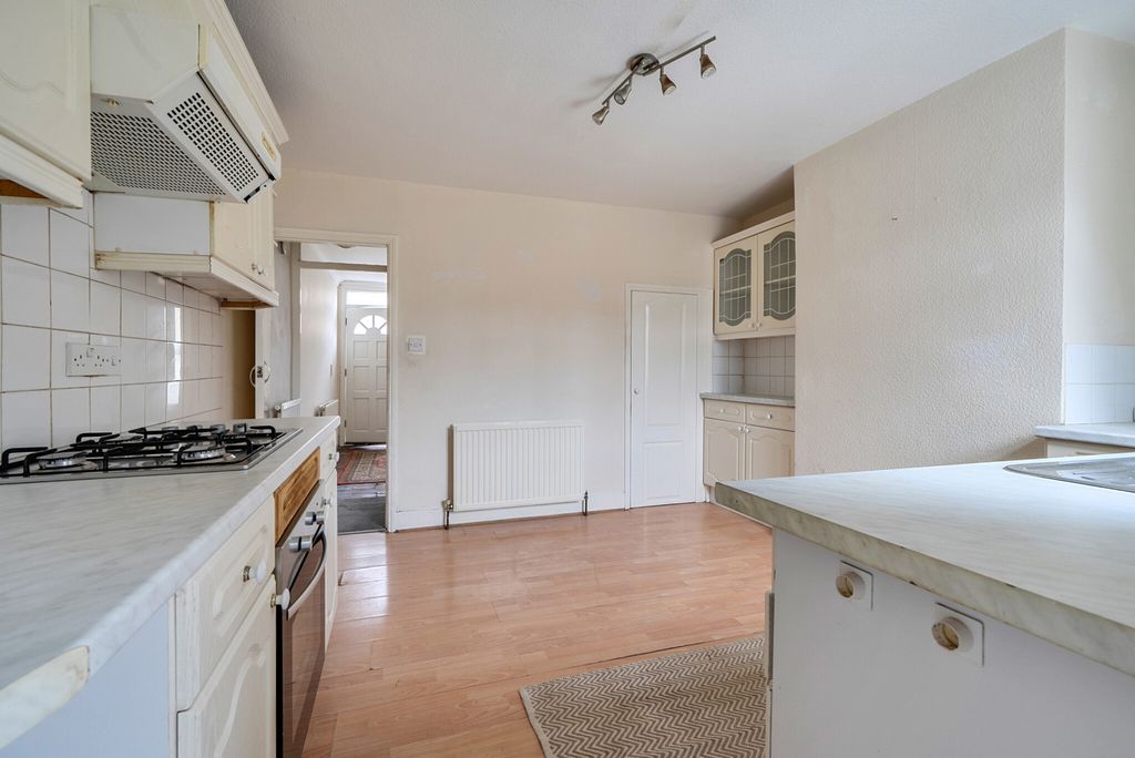 Property photo 3 of 24 1428903-17-69B82B...