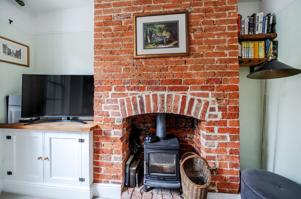 Property photo 3 of 14 1450714-25-69Fc9A...