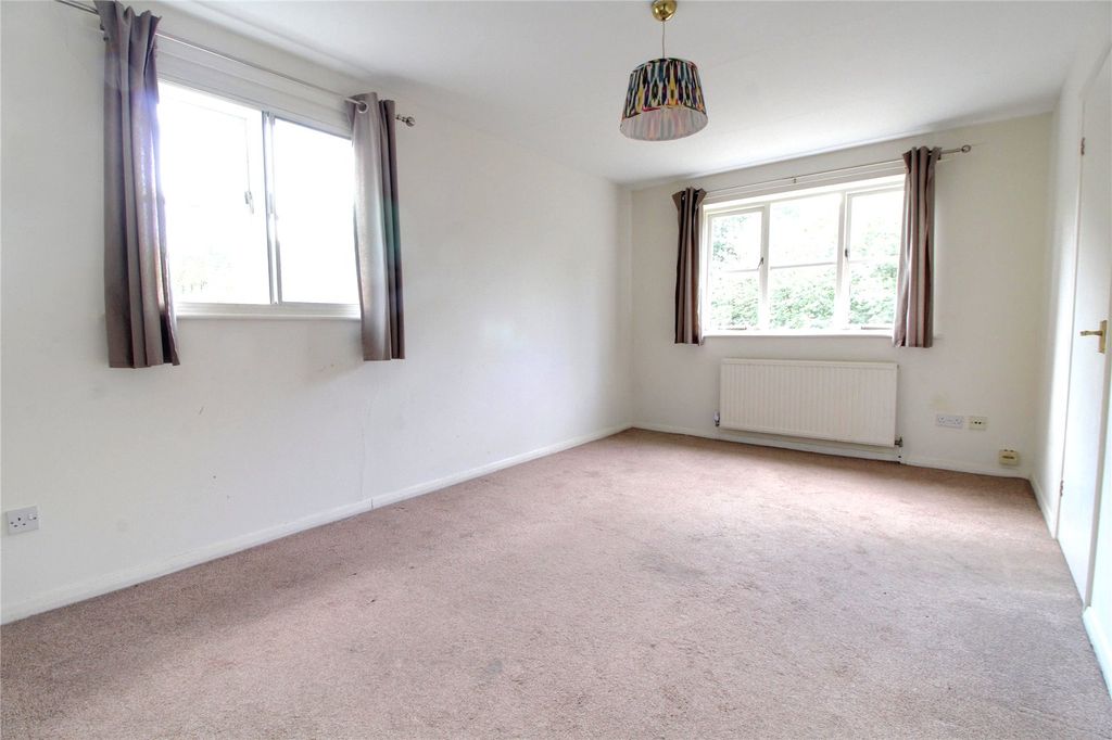 Property photo 3 of 7 Picture No. 02