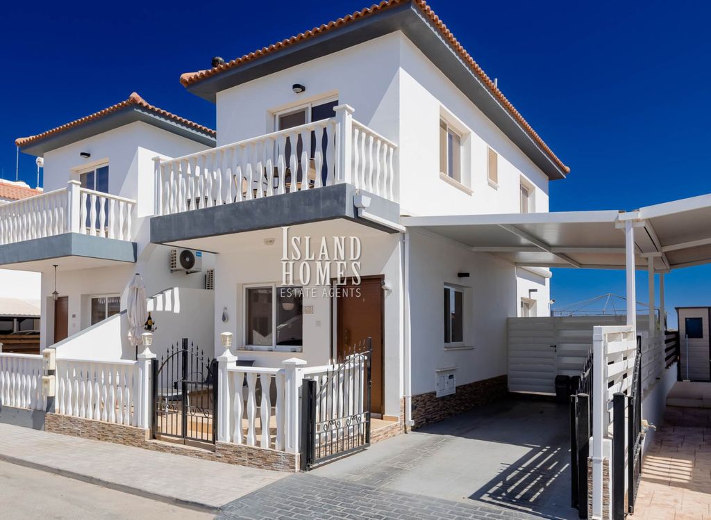 Property photo 1 of 25