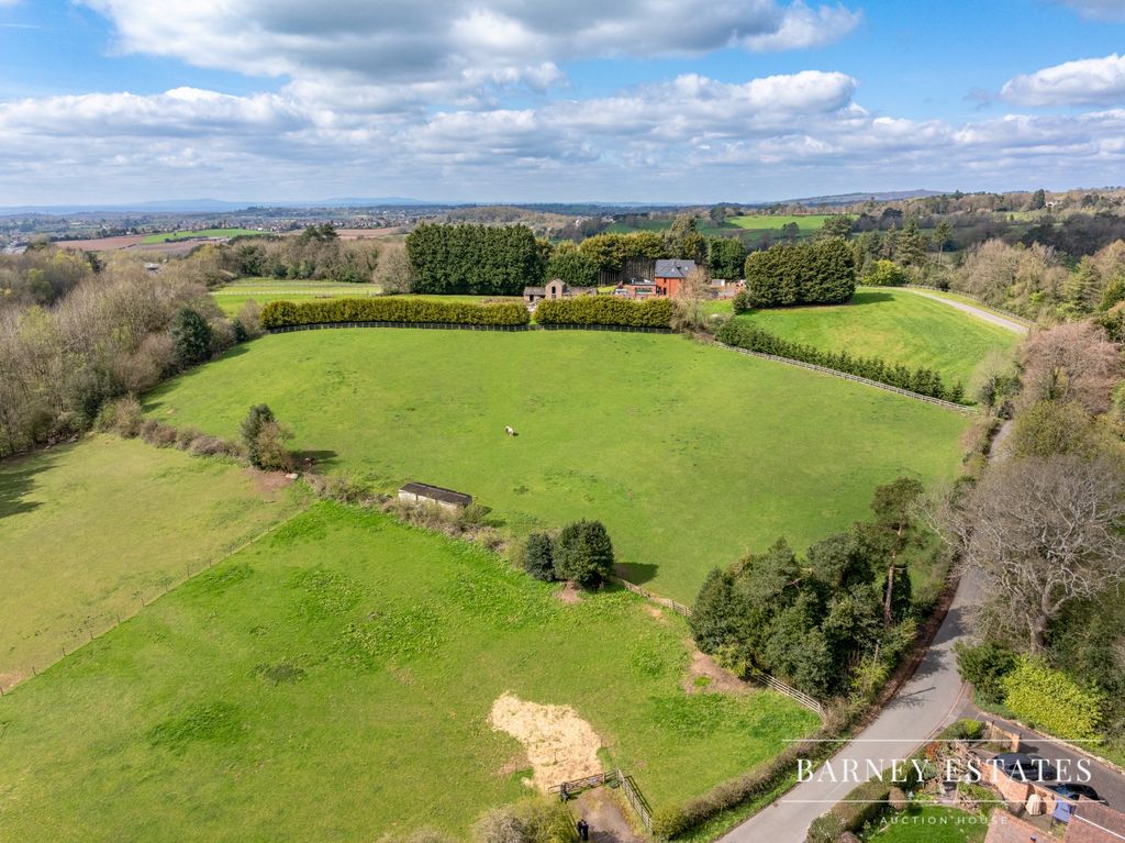 Property photo 3 of 4 Photo 3