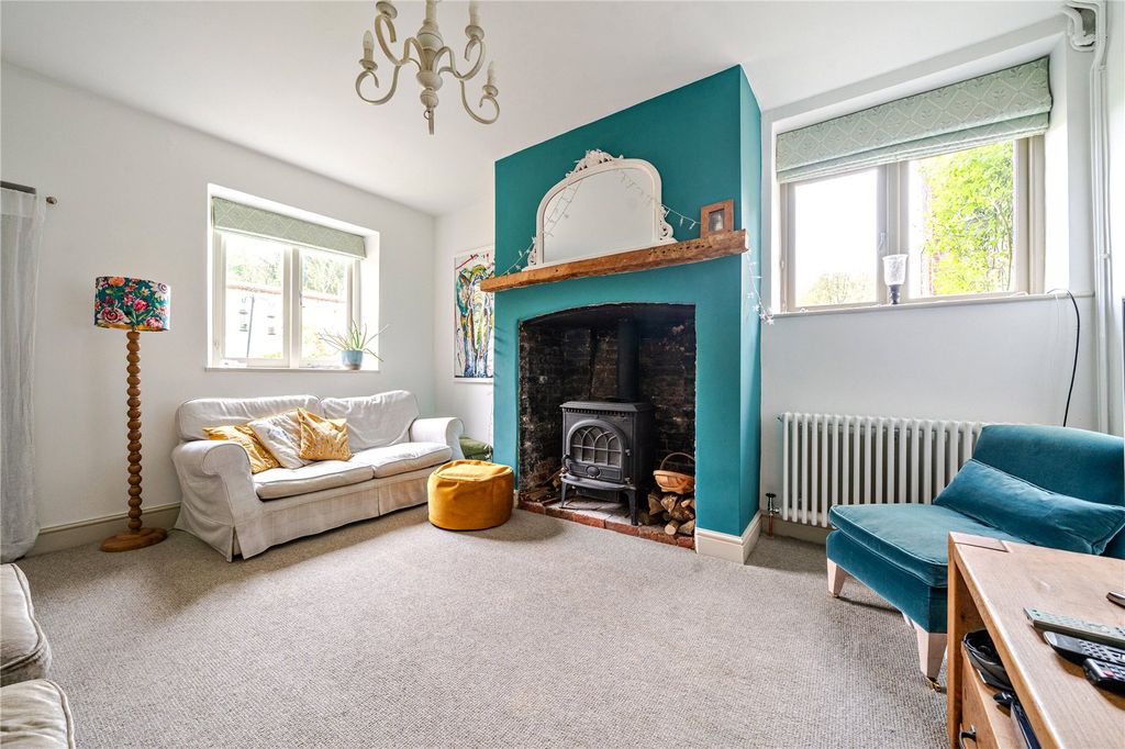 Property photo 2 of 21 Picture No. 06