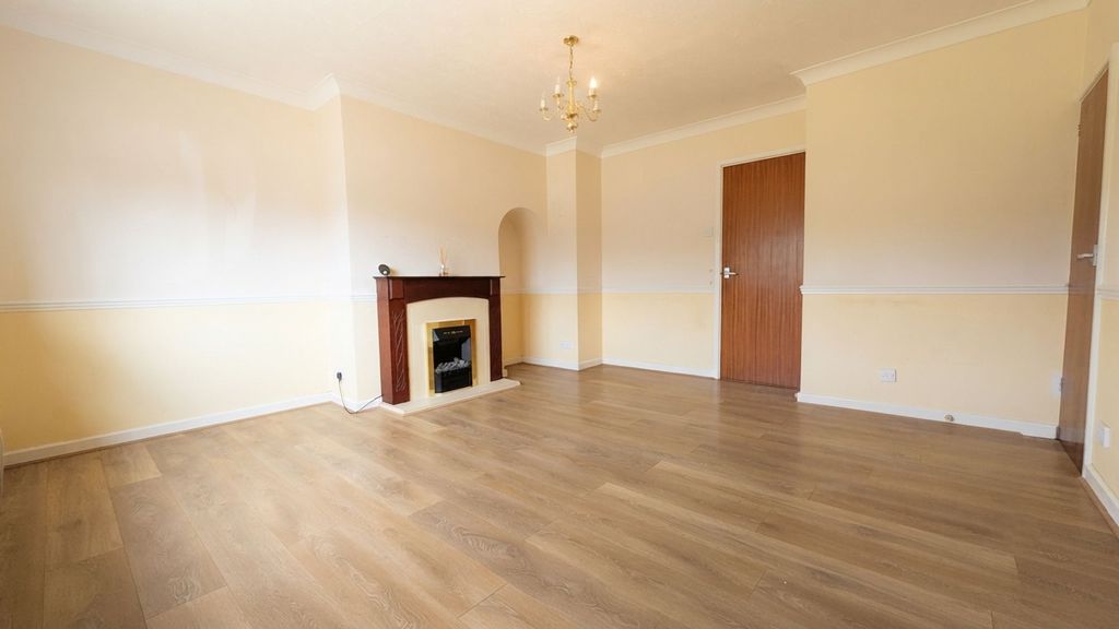 Property photo 3 of 26