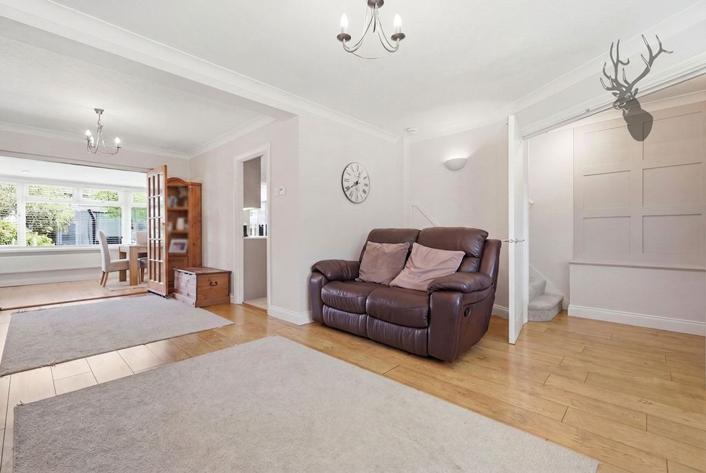 Property photo 3 of 30