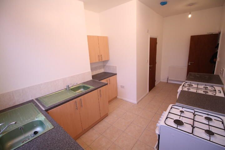 Property photo 3 of 4 Kitchen