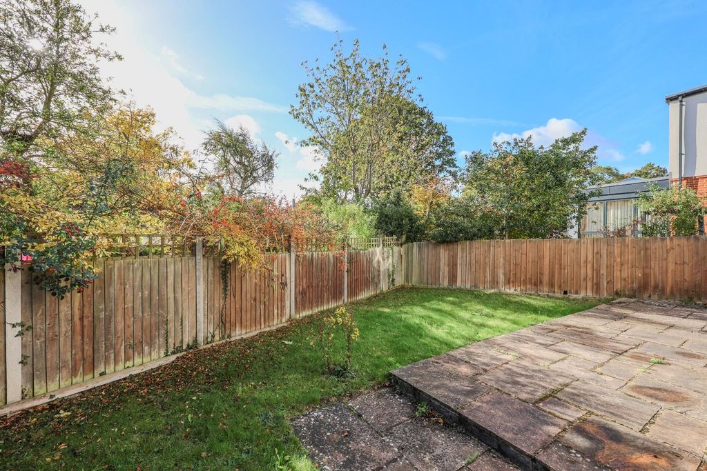 Property photo 3 of 18