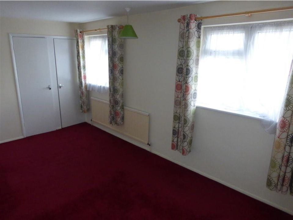 Property photo 3 of 4