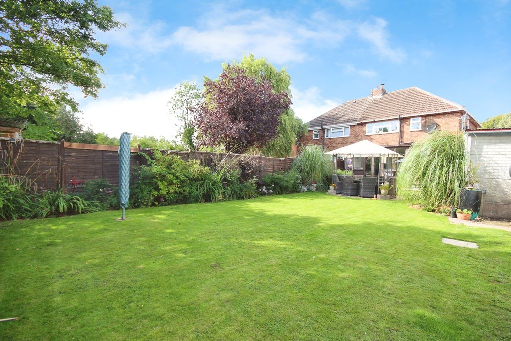 Property photo 1 of 15 Rear Garden