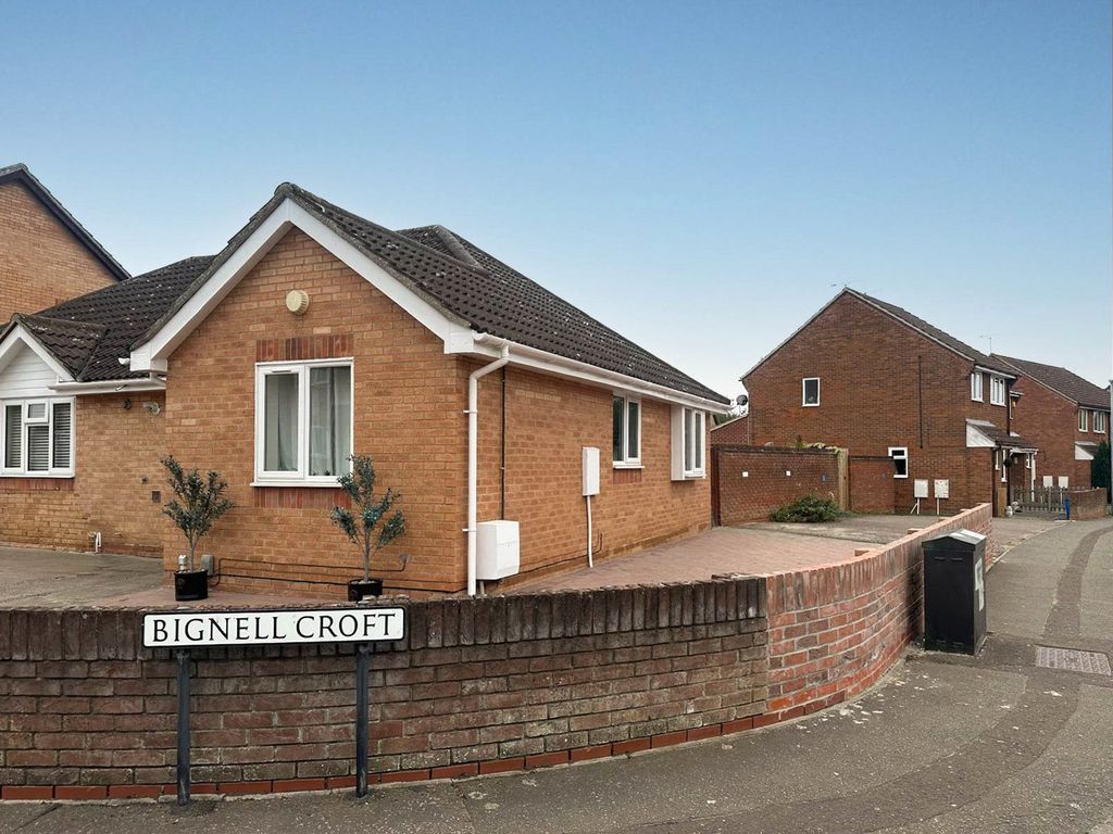 Property photo 1 of 8 Front Aspect