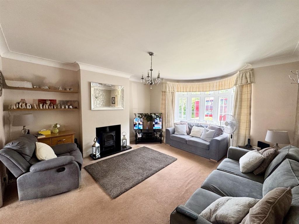 Property photo 3 of 44 Img_2028.Jpg