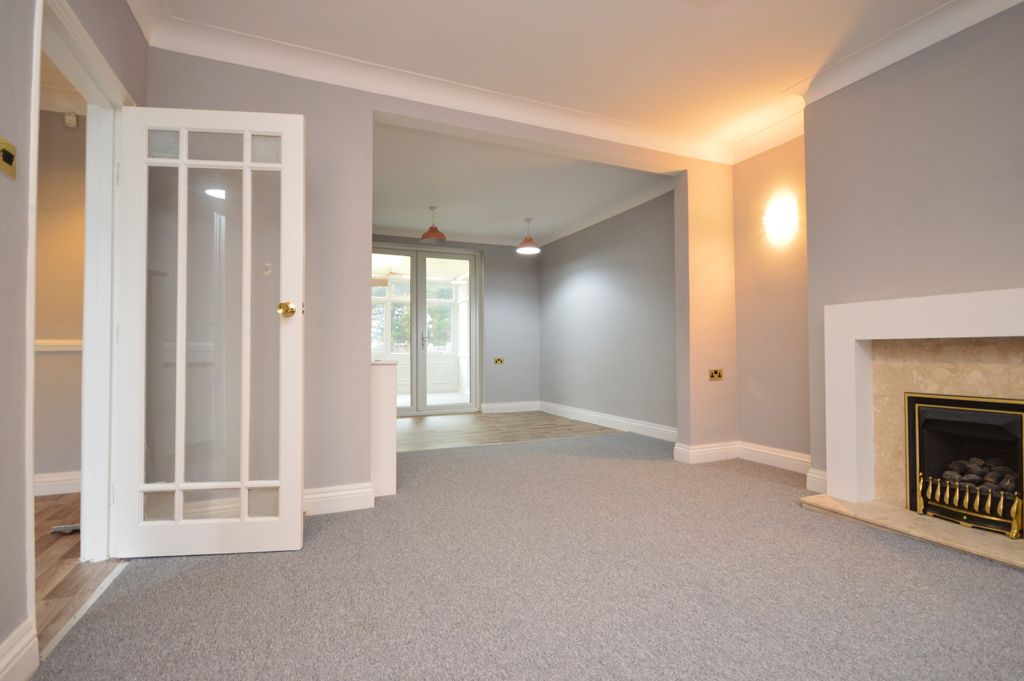 Property photo 3 of 16 Gallery