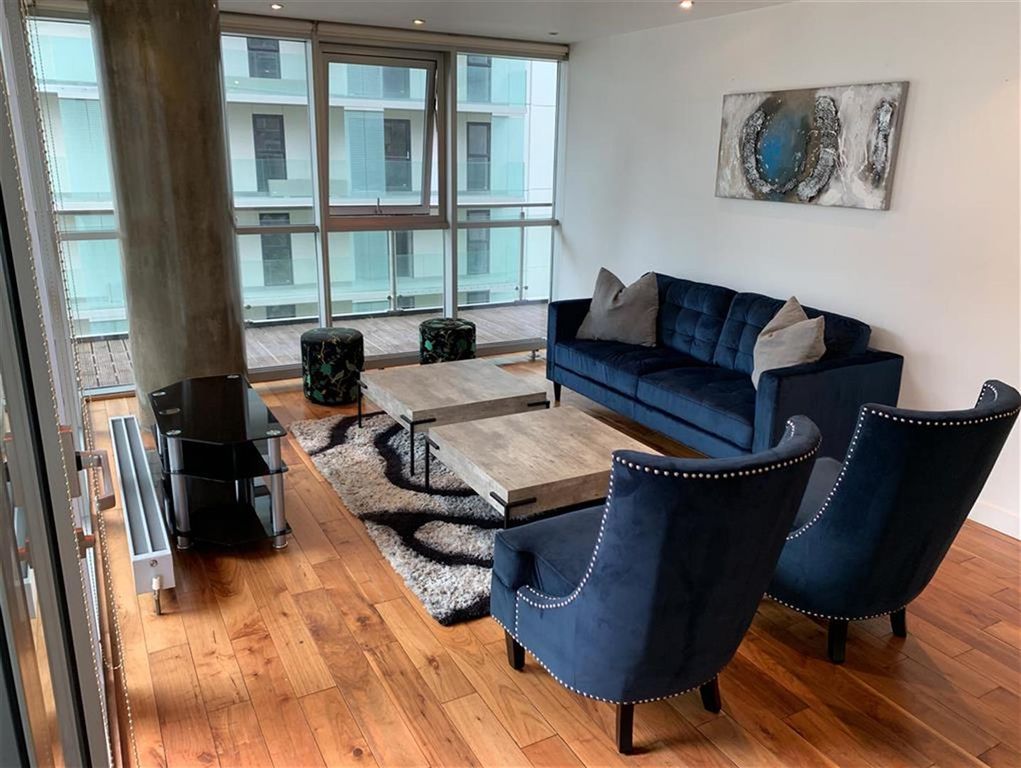 Property photo 2 of 18