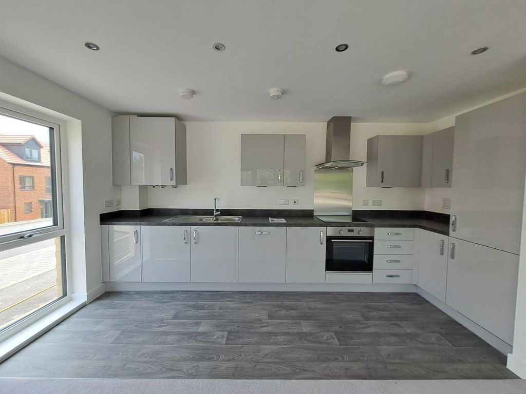 Property photo 1 of 5 Kitchen.Jpg