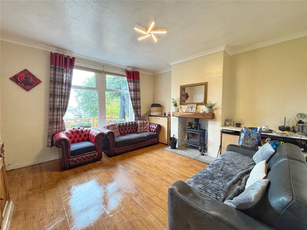 Property photo 2 of 26 Picture No. 19