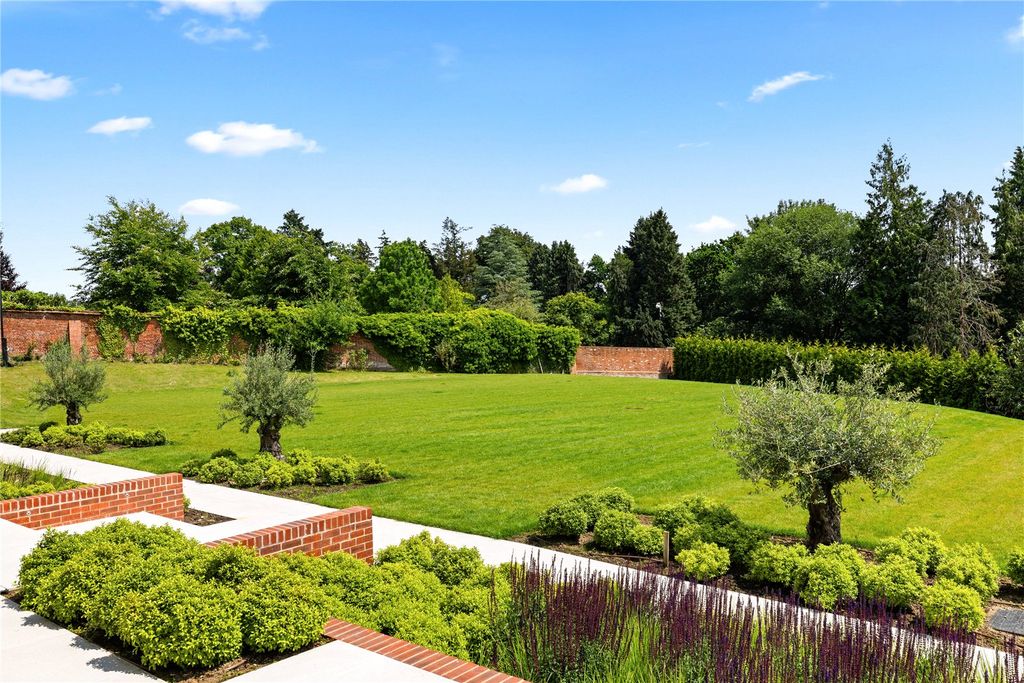 Property photo 3 of 34 Rear Garden