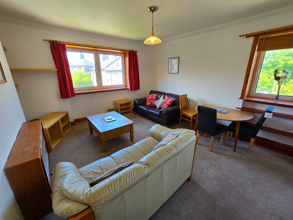 Property photo 2 of 12 Photo 2