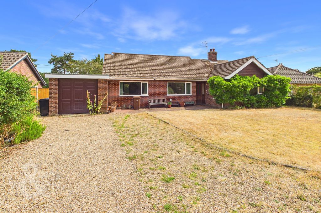 Property photo 1 of 26