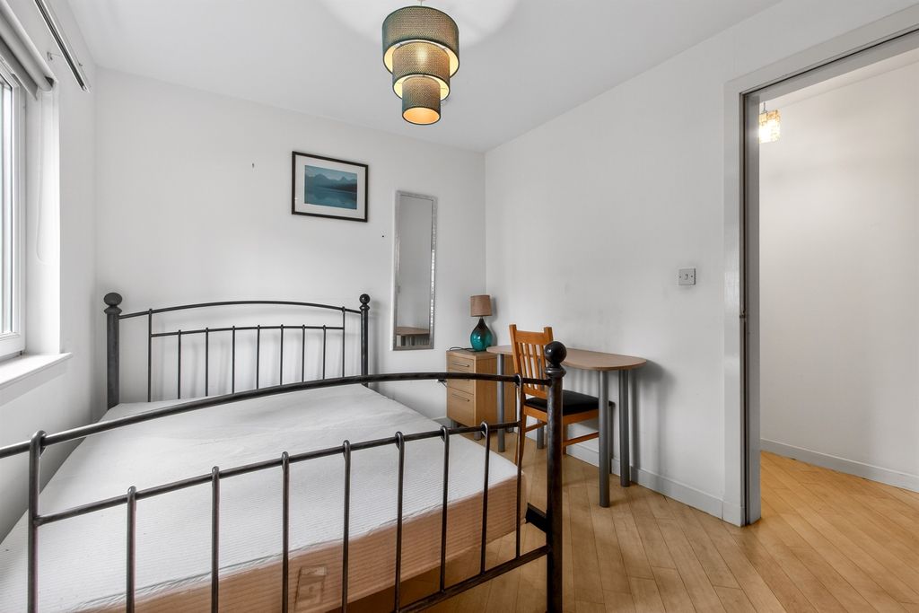 Additional image 16 of 2 bed flat for saleChandlers Court, Stirling FK8