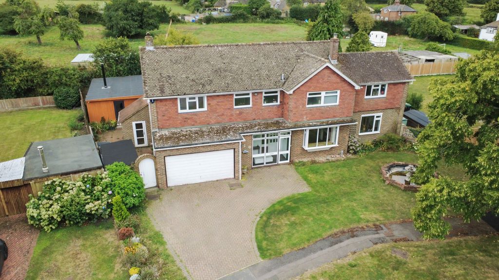 Property photo 2 of 23